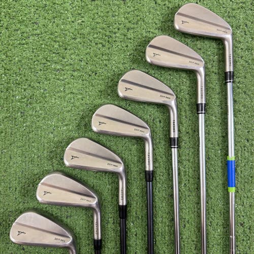 READ Takomo 201T MKII Iron Set 4-PW UST Mamiya Recoil Dart F3 65 Regular Flex