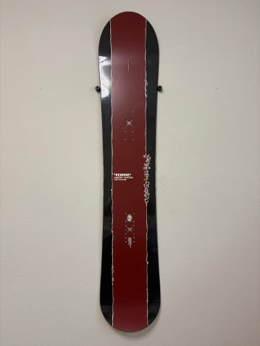 Men's Rome Renegade Snowboard 157W (Used)