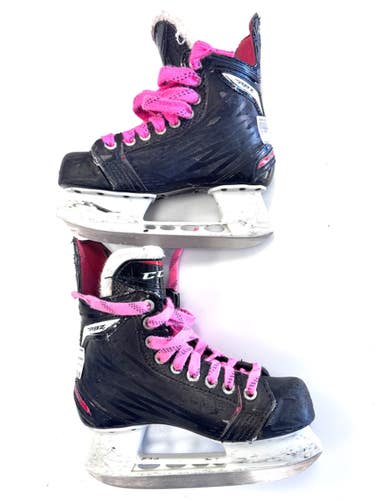 Used CCM RBZ Junior Hockey Skate Junior 02 11860-S000315033