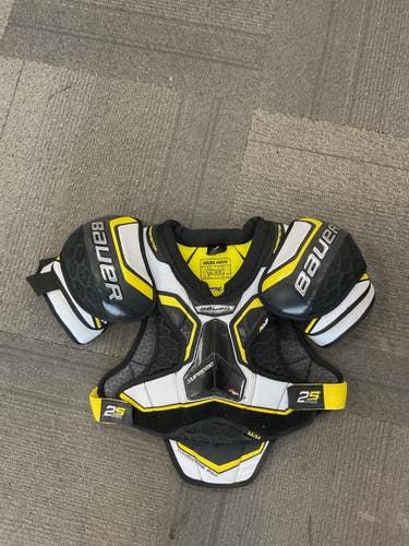 Used Bauer SUPREME 2S PRO Junior Shoulder Pads White/Black/Yellow MD 11614-S000243540