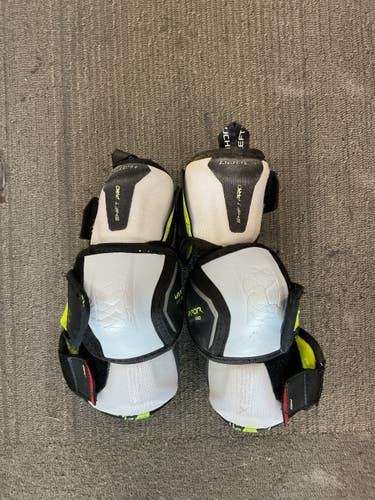 Used Bauer VAPOR SHIFT PRO Junior Elbow Pads White MD 11614-S000243535