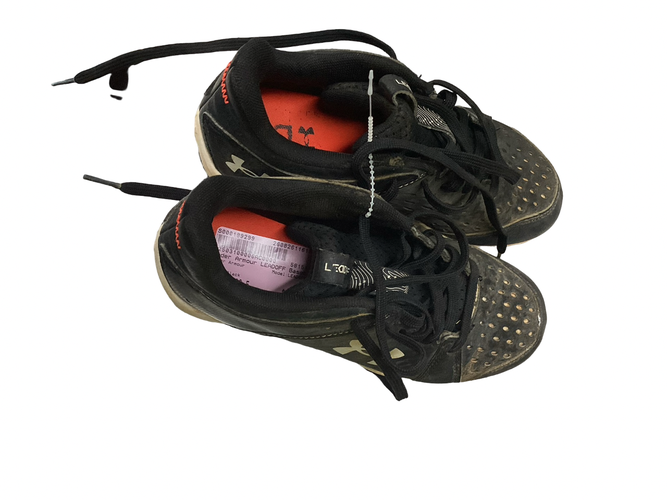 Used Under Armour LEADOFF BB/SB Cleats Black Junior 02.5 11613-S000189299
