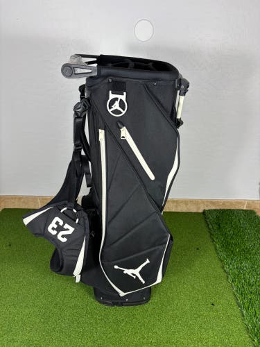 Jordan Golf Jumpman 23 Stand Bag Black White Rare Air Jordan Golf Bag NEW NOS