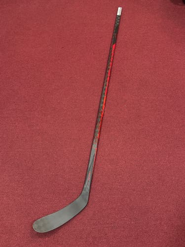 CCM JetSpeed FT4 Pro Right Handed Hockey Stick P28 85 Flex Pro Stock (New) Item#PSBLA