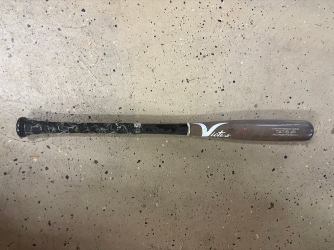 Victus Tatis Birch Bat (-8) 22 oz 30" (Used)