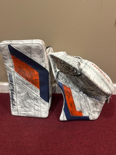True HZRDUS 9x4 Regular Pro Stock glove & blocker Item#PSTRSK
