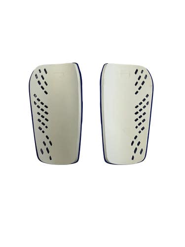 Used Adidas Youth LG Soccer Shin Guards 11692-S000156880