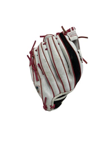 Used Wilson A200 11" RHT Tball Glove 11692-S000156869