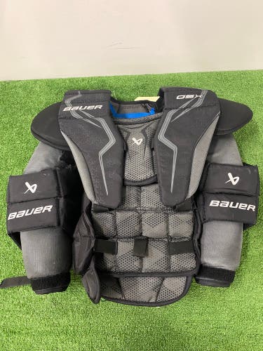 Junior Large/Extra Large Bauer GSX Goalie Chest Protector (Used)