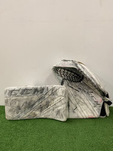 Senior CCM EFlex 5 Goalie Gloves & Blockers Regular (Used)