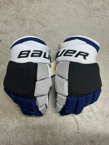 15” Bauer Supreme Ultrasonic Gloves Tampa Bay Lightning Pro Stock (New) NHL