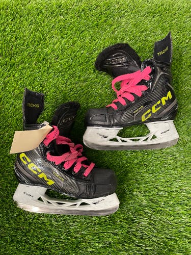 Youth CCM Tacks XF Pro Hockey Skates 12 (Used)