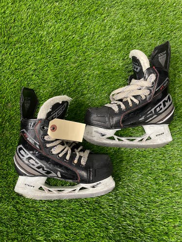 Youth CCM JetSpeed FT680 Hockey Skates 13 (Used)
