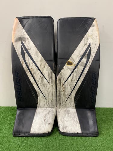 34" Senior Bauer Vapor Hyperlite 2 Goalie Leg Pads (Used)