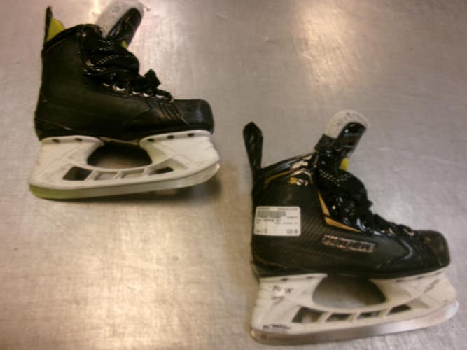 Used Bauer SUPREME S27 Junior Hockey Skate Junior 02 11339-S000205862