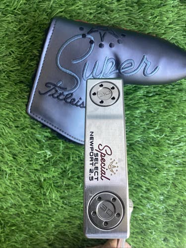 Titleist Scotty Cameron Special Select Newport 2.5 Putter 34 Inches VGC