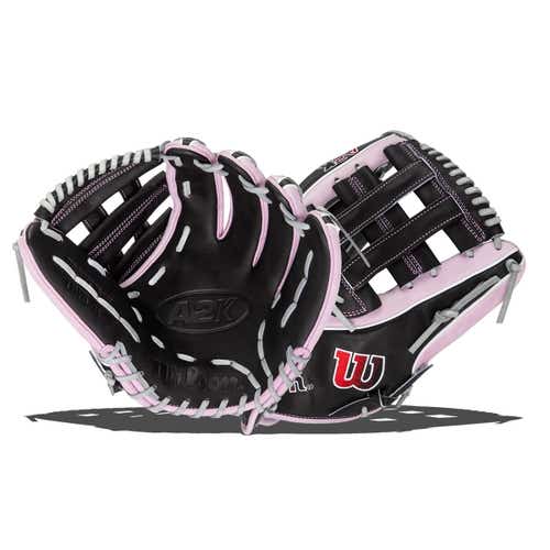 Used Wilson WBW10328912 Right Hand Thrower - Excellent Condition