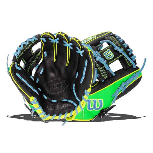 Used Wilson WBW1034621125 Right Hand Thrower - Excellent Condition