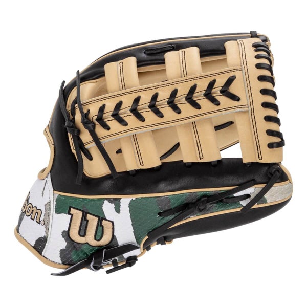 Used Wilson WBW1025271275 Right Hand Thrower - New Condition