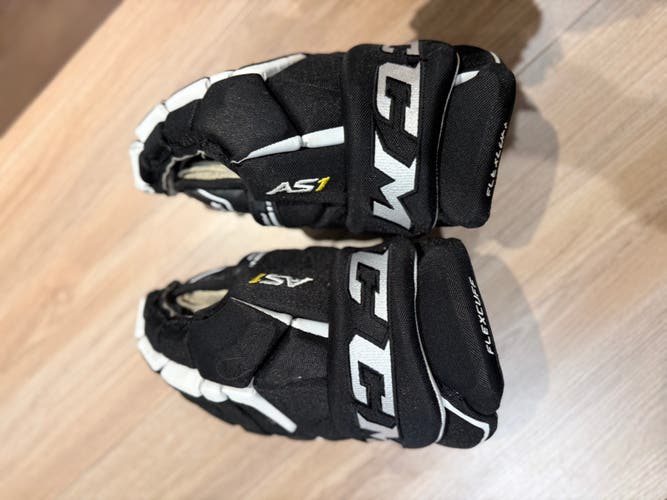 CCM Super Tacks AS1 Gloves 13" (Used)