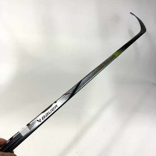 Repaired Right Bauer Vapor Hyperlite 2 | 65 Flex P90TM | QQ981