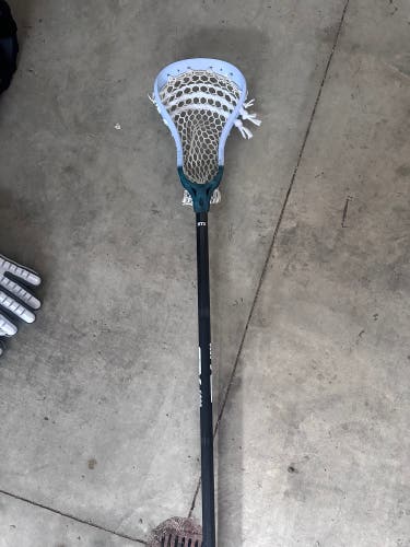 Adult STX Stallion 6000 Stick (Used)