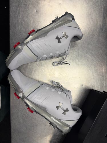 Men's Size M 12.0 (W 13.0) Under Armour Golf Shoes (Used)