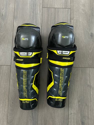 Senior Bauer Supreme 2S 15" Shin Pads (Used)