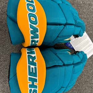 Sher-Wood Pro Stock Gloves 14” San Jose (New)