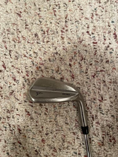 Takomo 201 MKll Pitching Wedge KBS Tour 120 Stiff Shaft 46 Degree