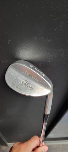 Used OLD MASTER DUAL W Golf Wedge Mens RH Pitching Wedge 11497-C000161183