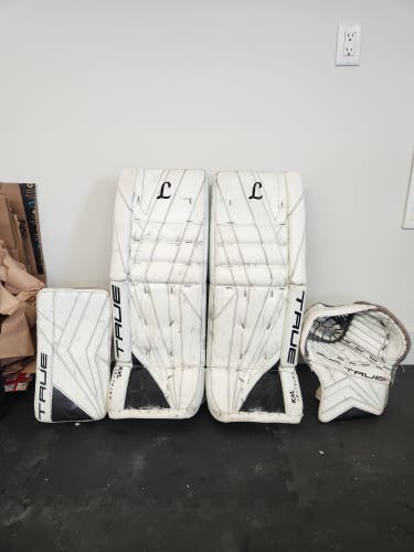 32" True 7X3 Goalie Full Set (Used) 32+2