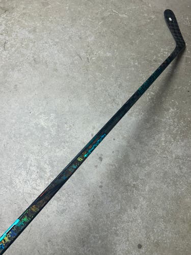 87 Flex P92 Senior Bauer TWITCH Left Hand Hockey Stick Pro Stock (Used)