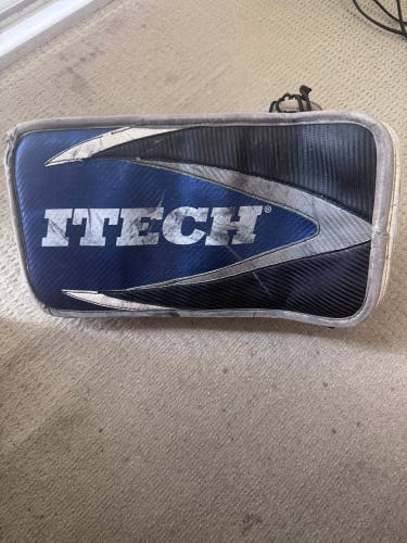 Goalie glove & blocker for road hockey