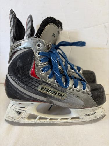 Silver Bauer Vapor X:20 Hockey Skates Regular Width Size 3 (Used)