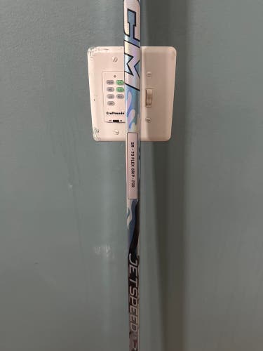 Senior CCM Jetspeed ft9 pro Right Handed Hockey Stick P29 70 Flex (New)