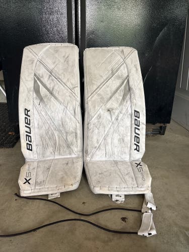 29" 2023 Bauer Vapor X5 Pro Goalie Leg Pads (Used)