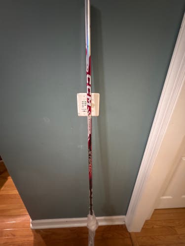 Senior CCM Jetspeed ft9 pro Right Handed Hockey Stick P28 75 Flex (New)