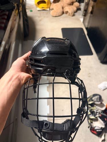 Small CCM Super Tacks X Helmet (Used)