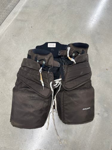 Senior XL Bauer Pro Hockey Goalie Pants Pro Stock (Used)