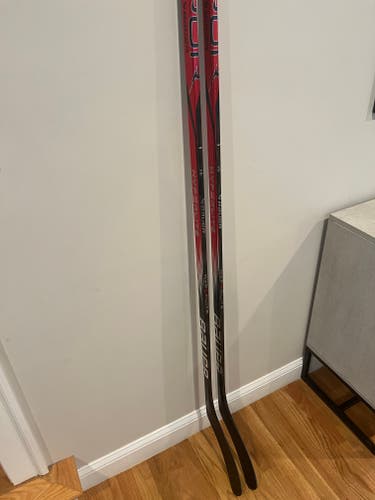 2 Pack Red Bauer Vapor Hyperlite 2 Left Hand Hockey Stick P88 65 Flex Pro Stock (New)