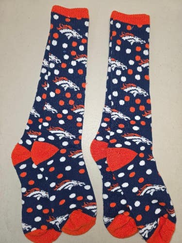 ST8 Mens NFL DENVER BRONCOS Lot of 2 Crew Socks MEDIUM 5-10 New