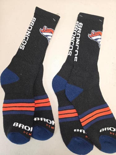 ST17 Mens NFL DENVER BRONCOS Lot of 2 Crew Socks LARGE 8-13 New