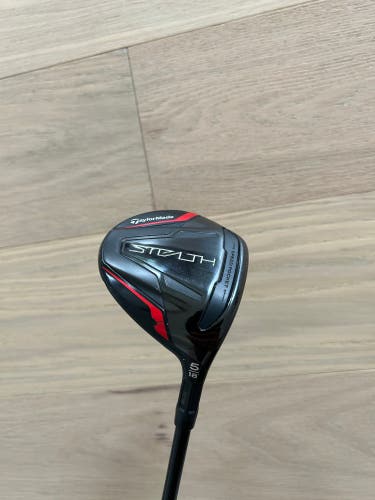 Men's TaylorMade Stealth Right Handed Fairway Wood Stiff Flex 5 Wood 18* Graphite Shaft (Used)