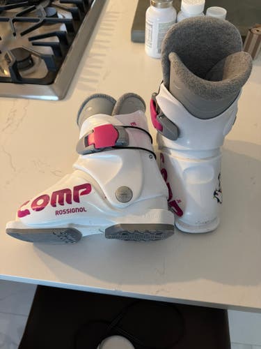 Rossignol Fun Girl J1 Ski Boots | Mondo 17.5 (215mm)
