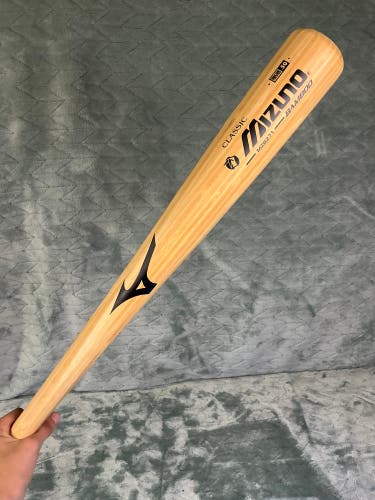 Mizuno Bamboo Classic Bamboo Bat BBCOR Certified (-3) Bamboo 27 oz 30" (Used)