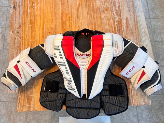 Medium CCM EFlex 5.9 Goalie Chest Protector (Used)