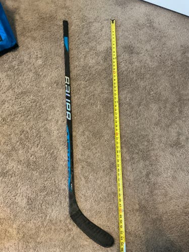 Junior Bauer Nexus Sync Left Hand Hockey Stick P28 40 Flex (Used)
