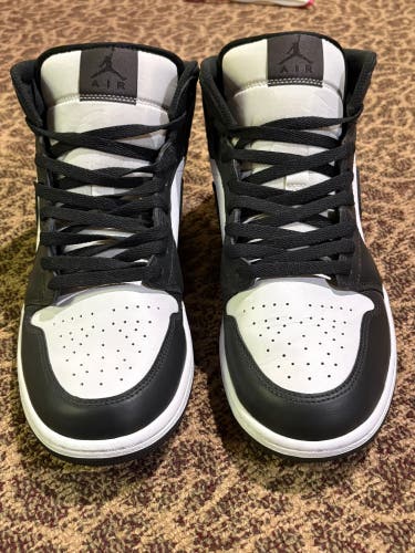 Air Jordan 1 Mid SE "Panda Elephant" Sneakers