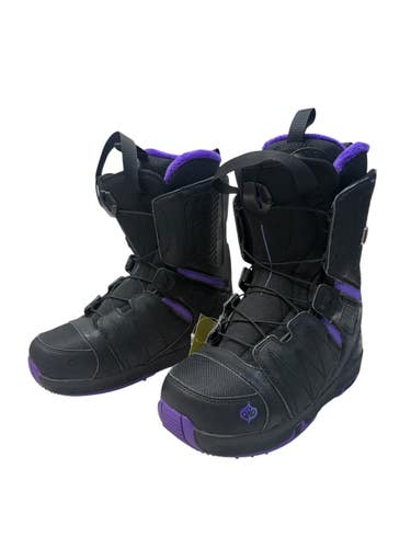 Used Salomon PEARL Womens Snowboard Boots Black And Purple Senior 6.5 11835-S000212114